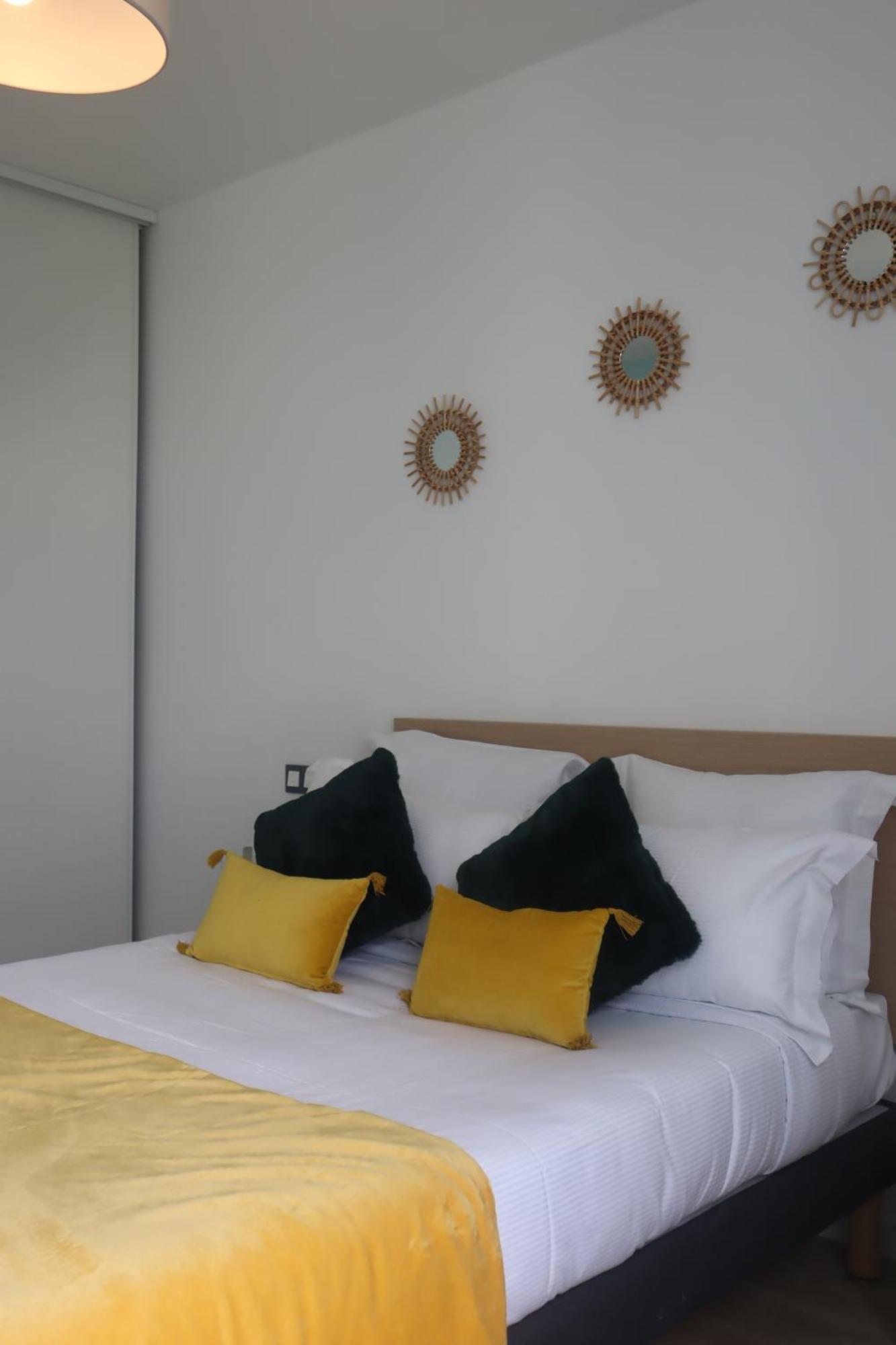Oh Activ Cergy Aparthotel Kültér fotó