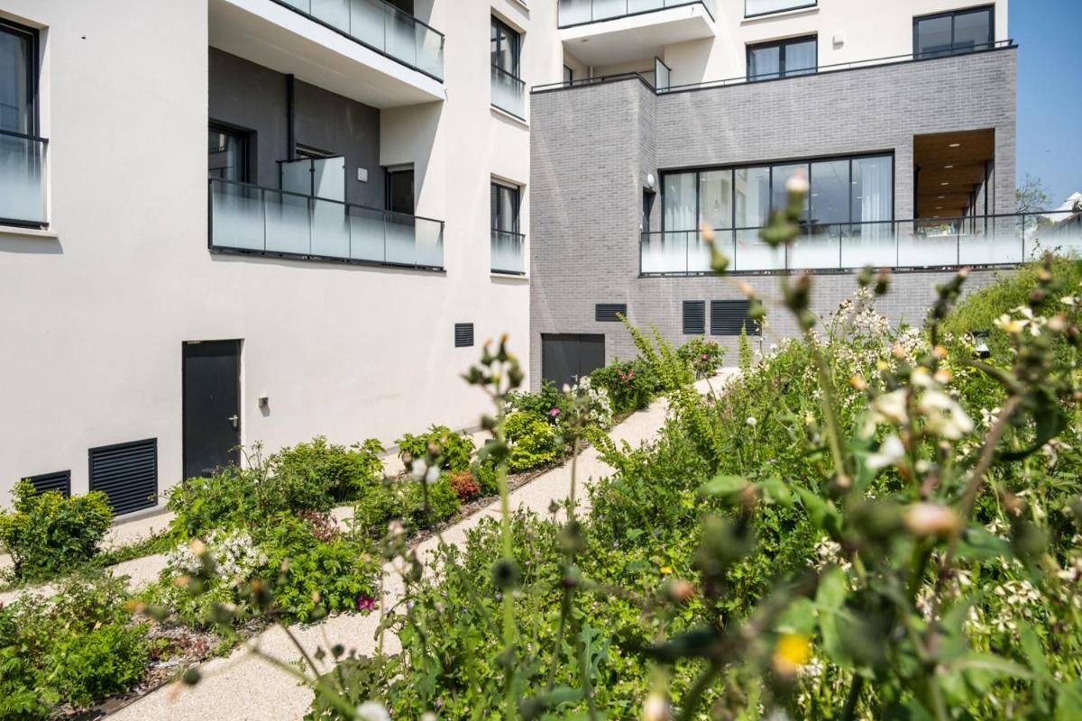 Oh Activ Cergy Aparthotel Kültér fotó